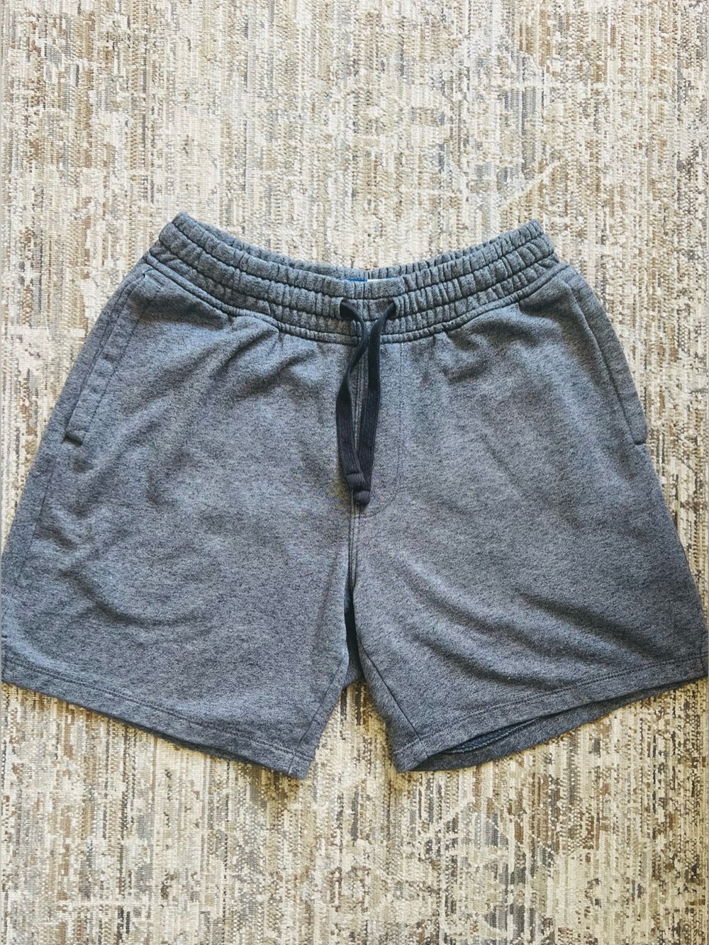 Old Navy Women’s Charcoal Gray Athletic Knit Drawstring Shorts
